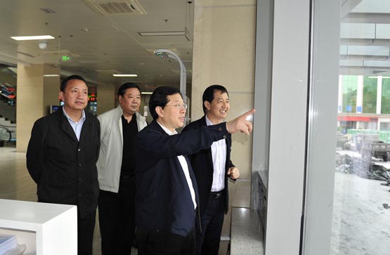 省卫计委副主任姚云高度评价我院产前诊断工作