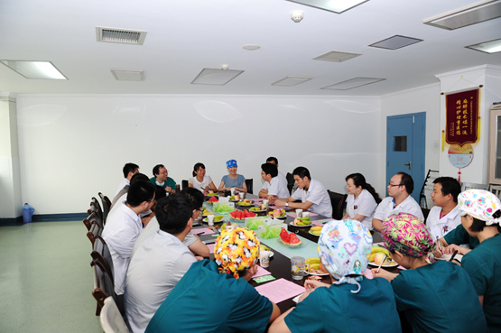 手术室召开与临床手术科室工作协调会