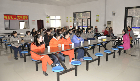 我院“三·八节健康知识讲座”走进龙门工业园