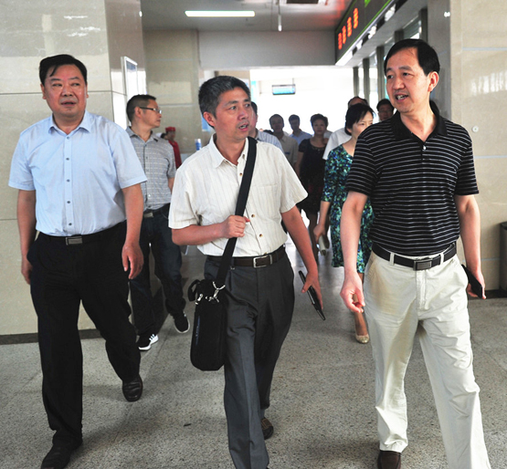 省卫计委专家组来我院督导检查
